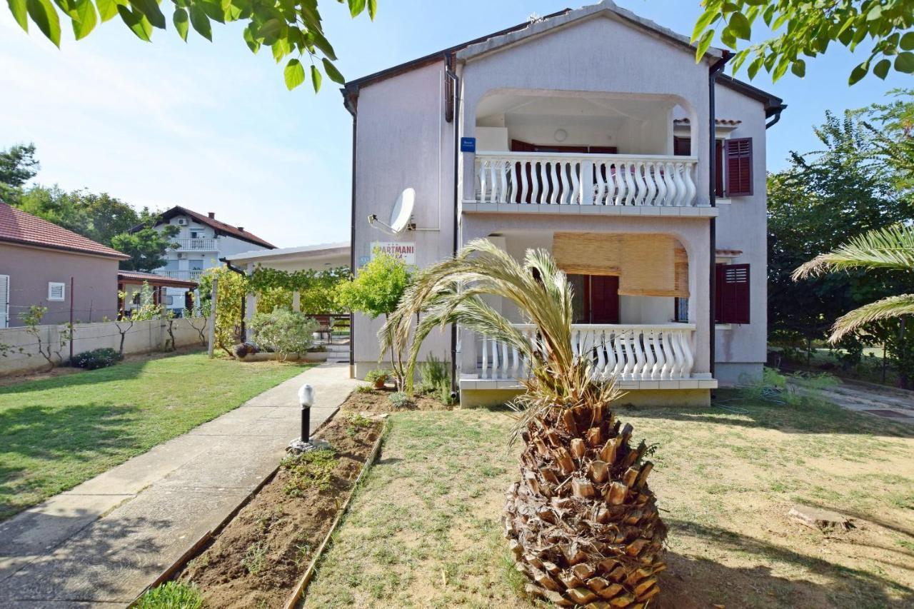 Apartments Keti Nin Exterior photo